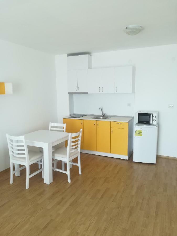 Apartment Rutland Ravda Extérieur photo
